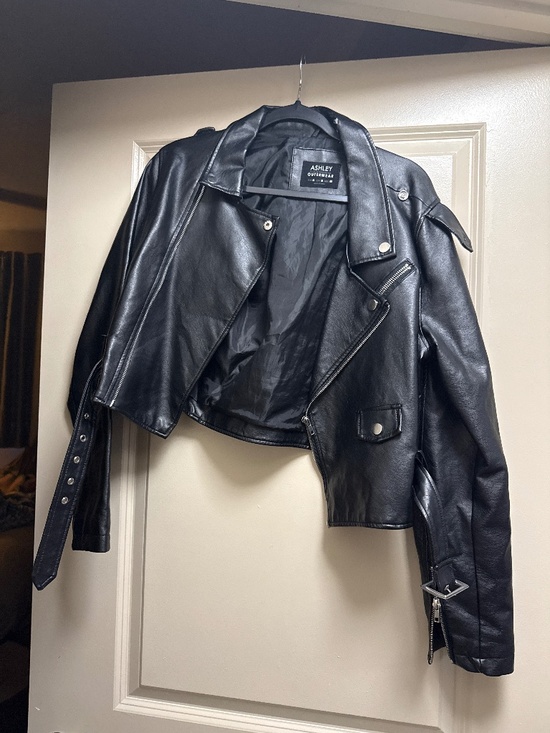 Ashley Jackets & Blazers - Ashley Faux Leather Jacket Black Size XL